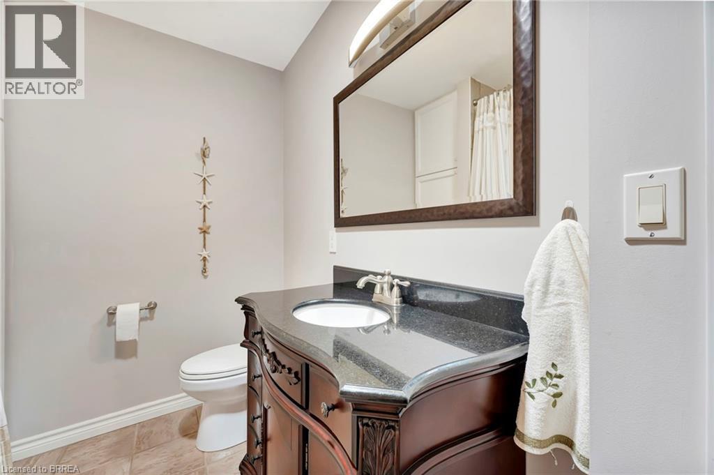 325 ELLIS Avenue - Image 22