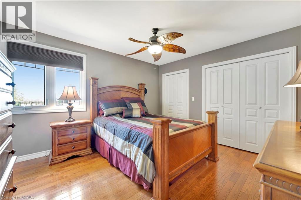 325 ELLIS Avenue - Image 18