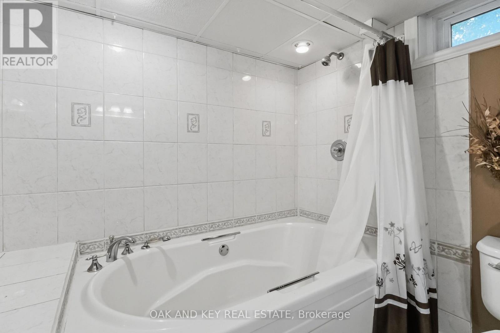 118 HAROLD COURT - 27