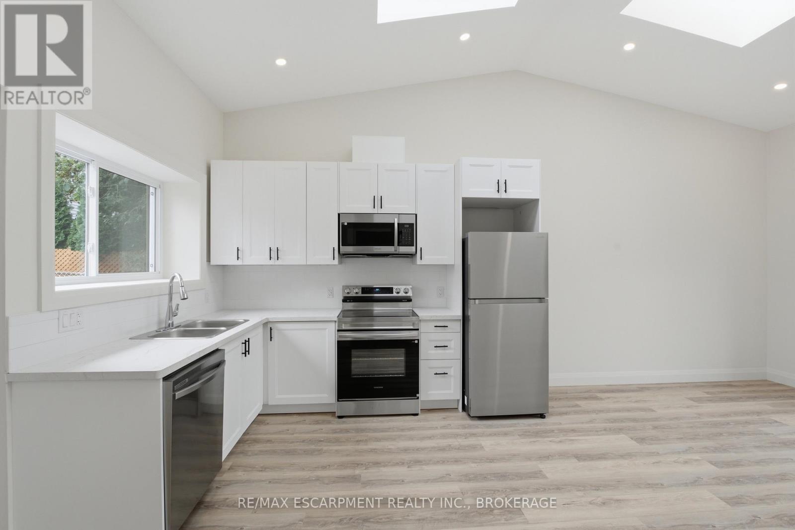 #3 18 Princess Street, St. Catharines (E. Chester), Ontario, L2P2R1, St. Catharines (E. Chester), Ontario — photo 5 of 5