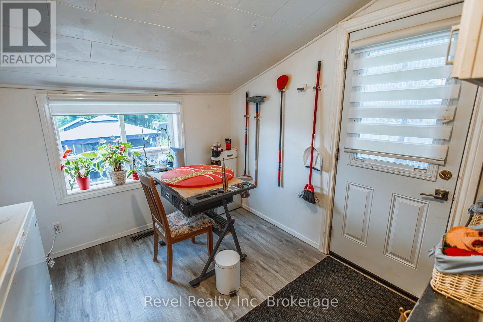 1343 COPELAND STREET - 14