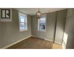 69 East Main Street Unit# 102, Welland, ON L3B3W4 Photo 6