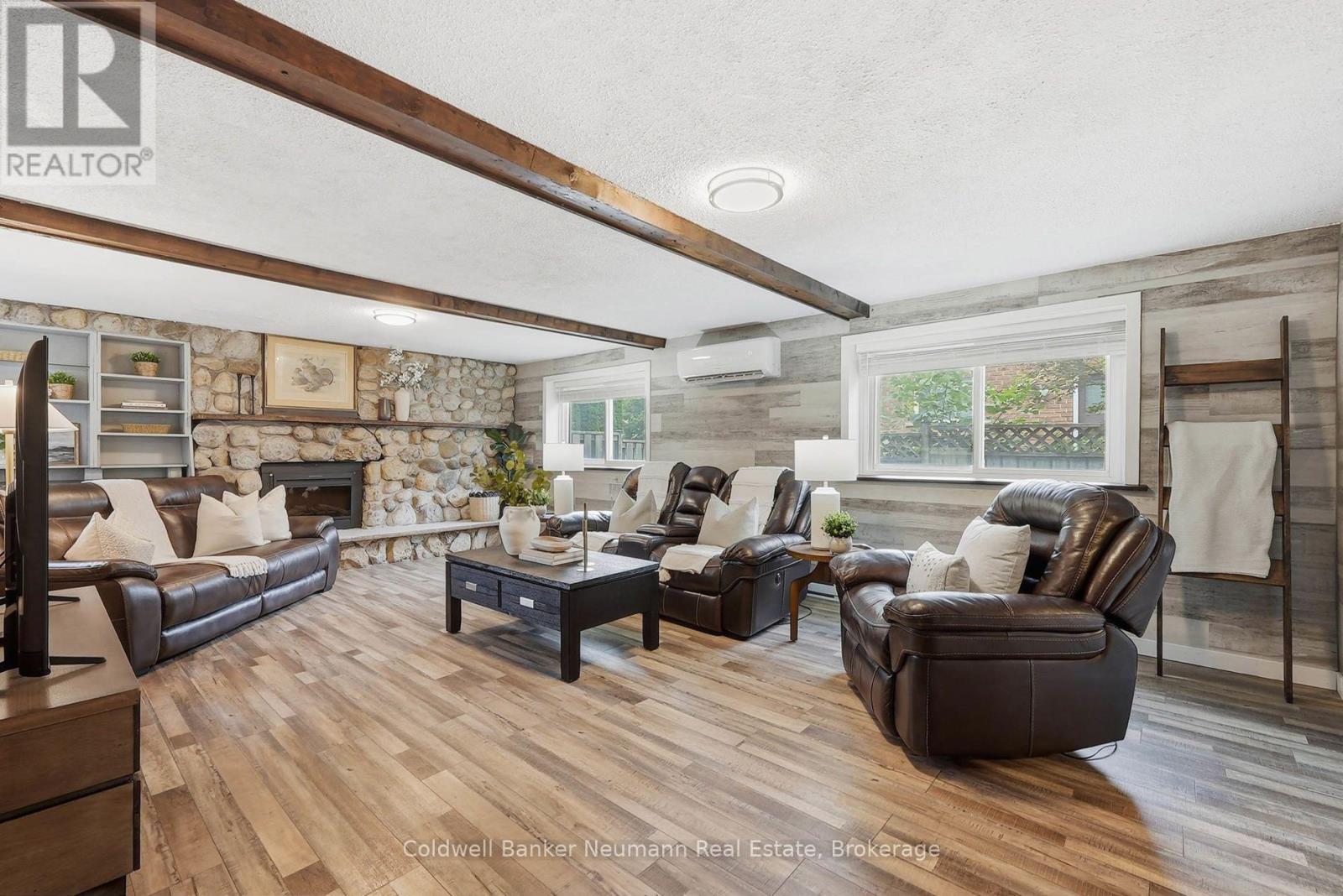 8 PICKWICK PLACE - Image 17