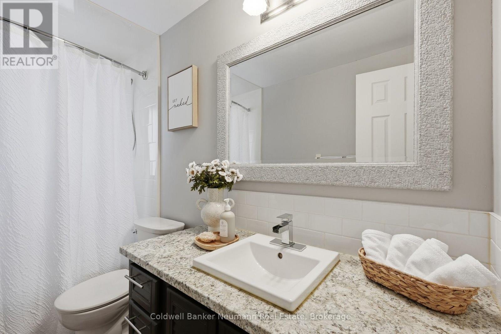 8 PICKWICK PLACE - Image 25