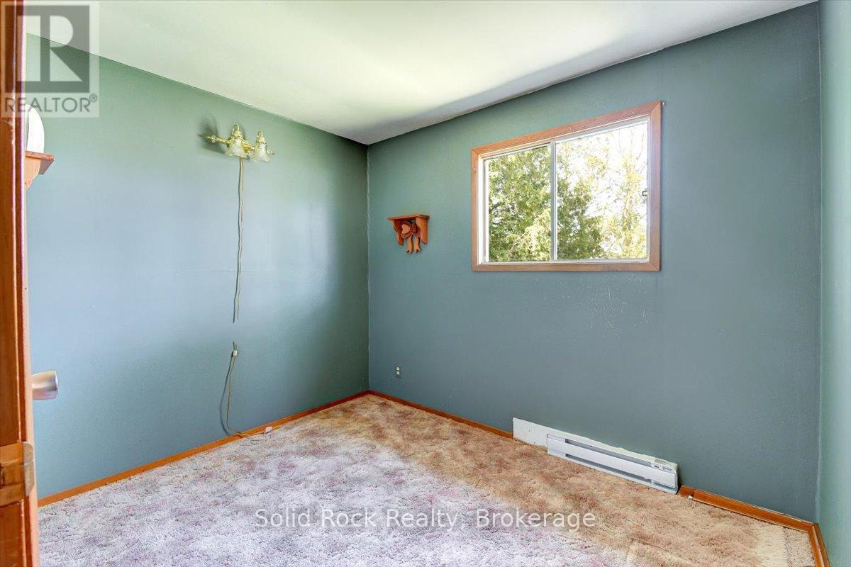 1823 2ND LINE EAST - Image 18