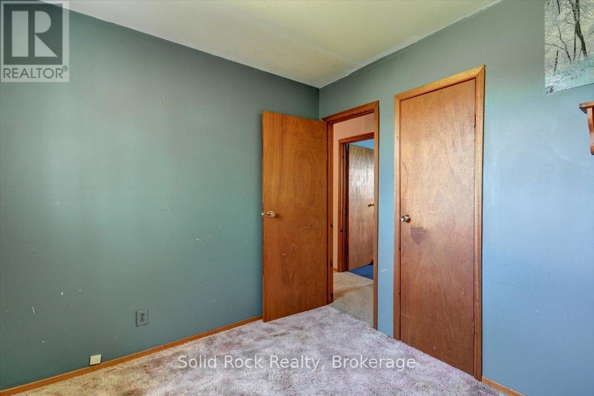 1823 2ND LINE EAST - Image 19