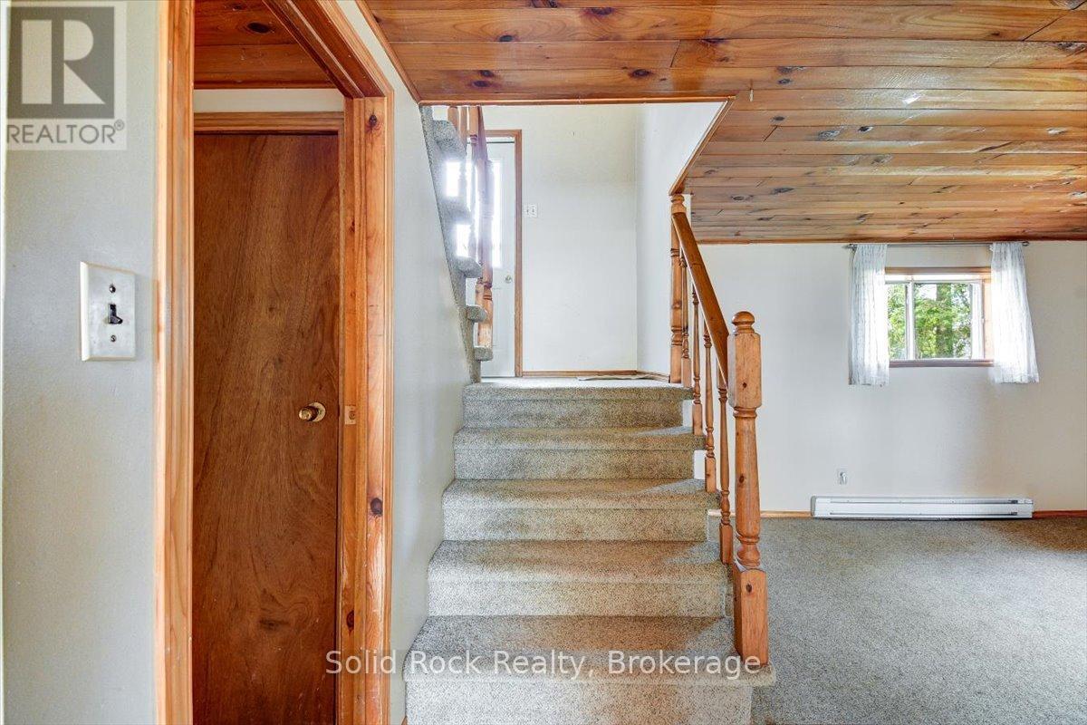 1823 2ND LINE EAST - Image 28