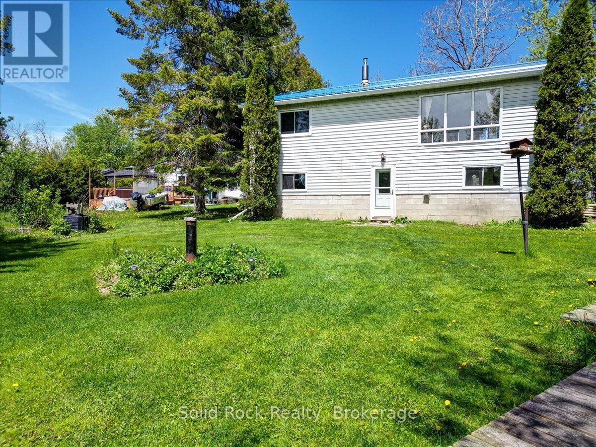 1823 2ND LINE EAST - Image 33