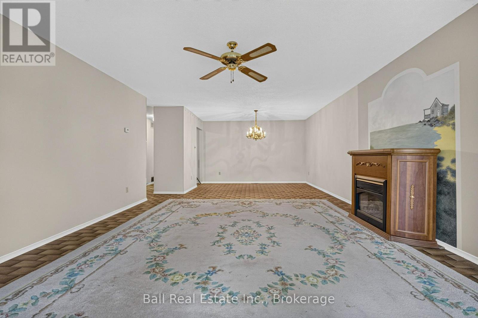#103 200 EAST ST S - 11