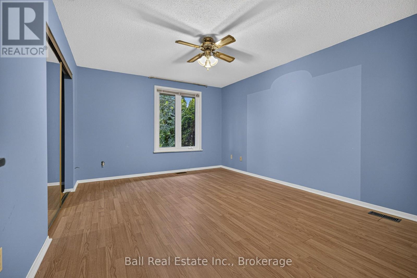#103 200 EAST ST S - 16