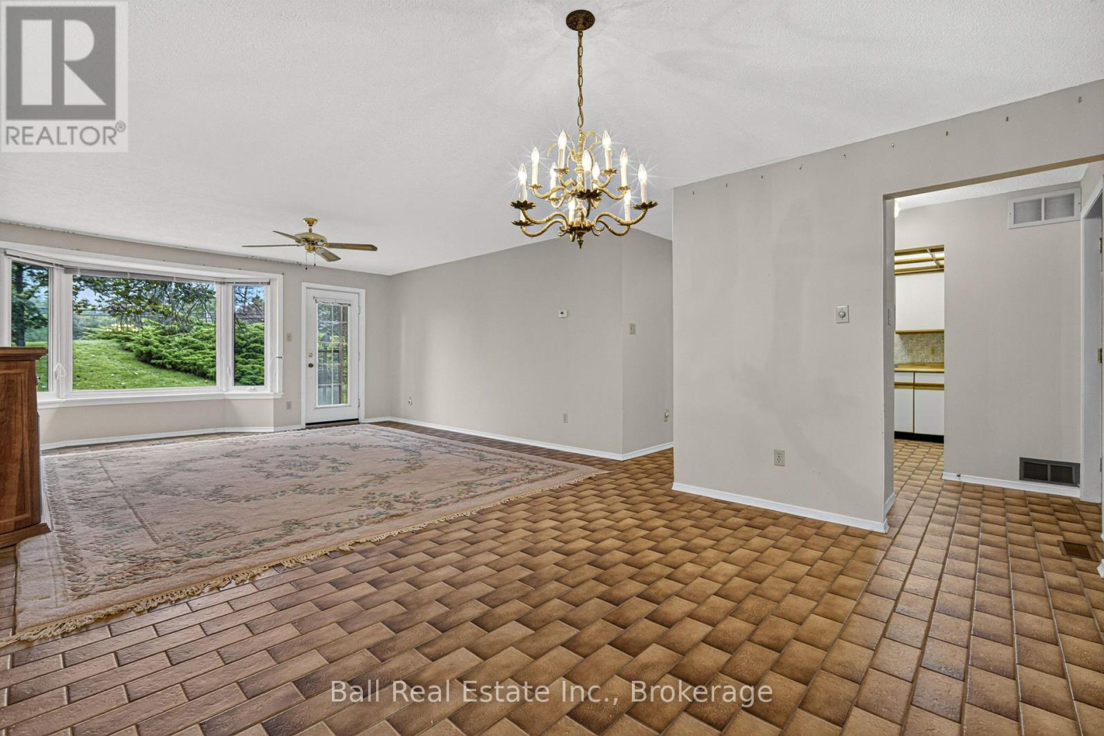 3 - 200 EAST ST S 103, Kawartha Lakes (Bobcaygeon) — photo 6