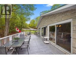 8126 Perth Road, South Frontenac, ON K0H2L0 Photo 16