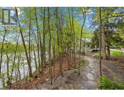 8126 Perth Road, South Frontenac, ON K0H2L0 Photo 19