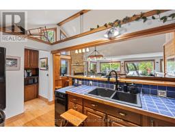 8126 Perth Road, South Frontenac, ON K0H2L0 Photo 35
