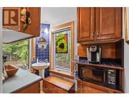 8126 Perth Road, South Frontenac, ON K0H2L0 Photo 36