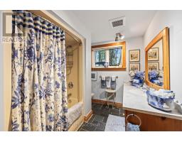 8126 Perth Road, South Frontenac, ON K0H2L0 Photo 44