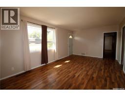 813 Cartier Street, Whitewood, SK S0G5C0 Photo 13