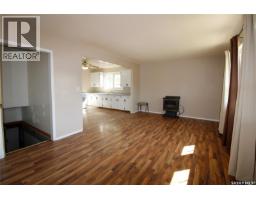 813 Cartier Street, Whitewood, SK S0G5C0 Photo 11