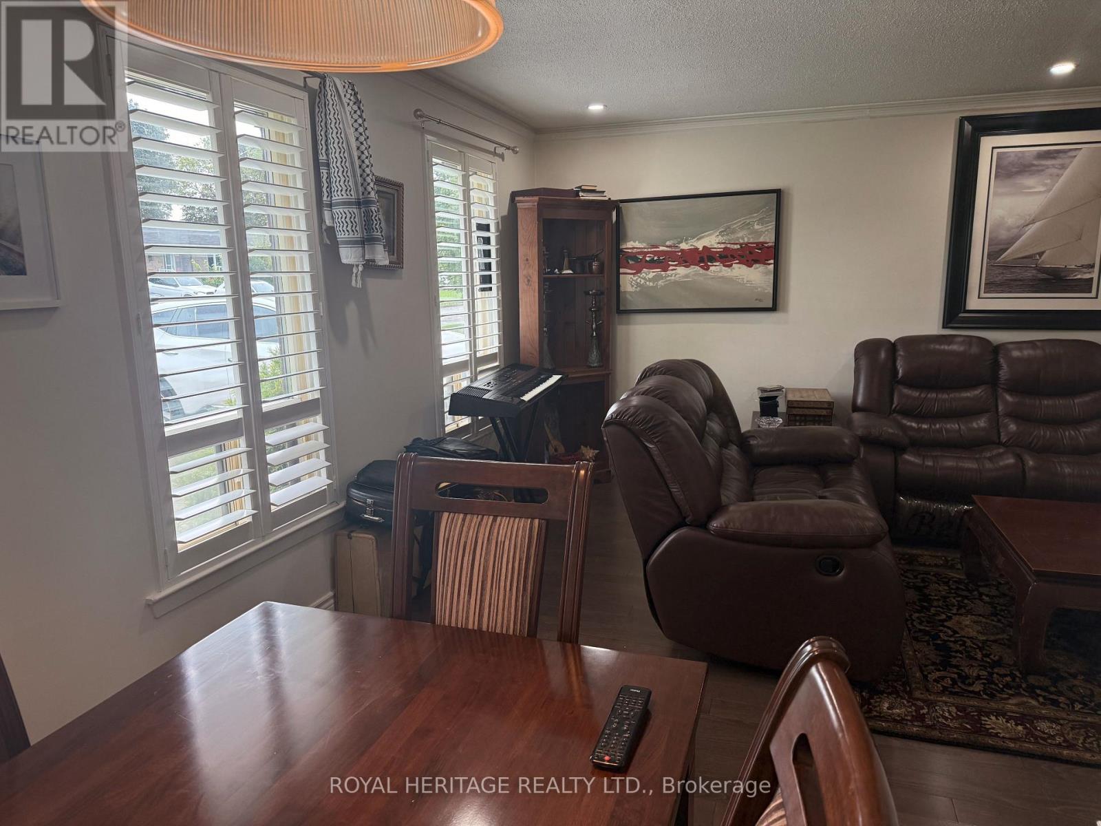 1402 FORDON AVENUE - 3