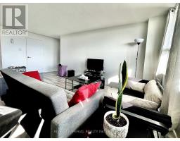 1807 - 270 Palmdale Drive, Toronto, ON M1T3N8 Photo 8