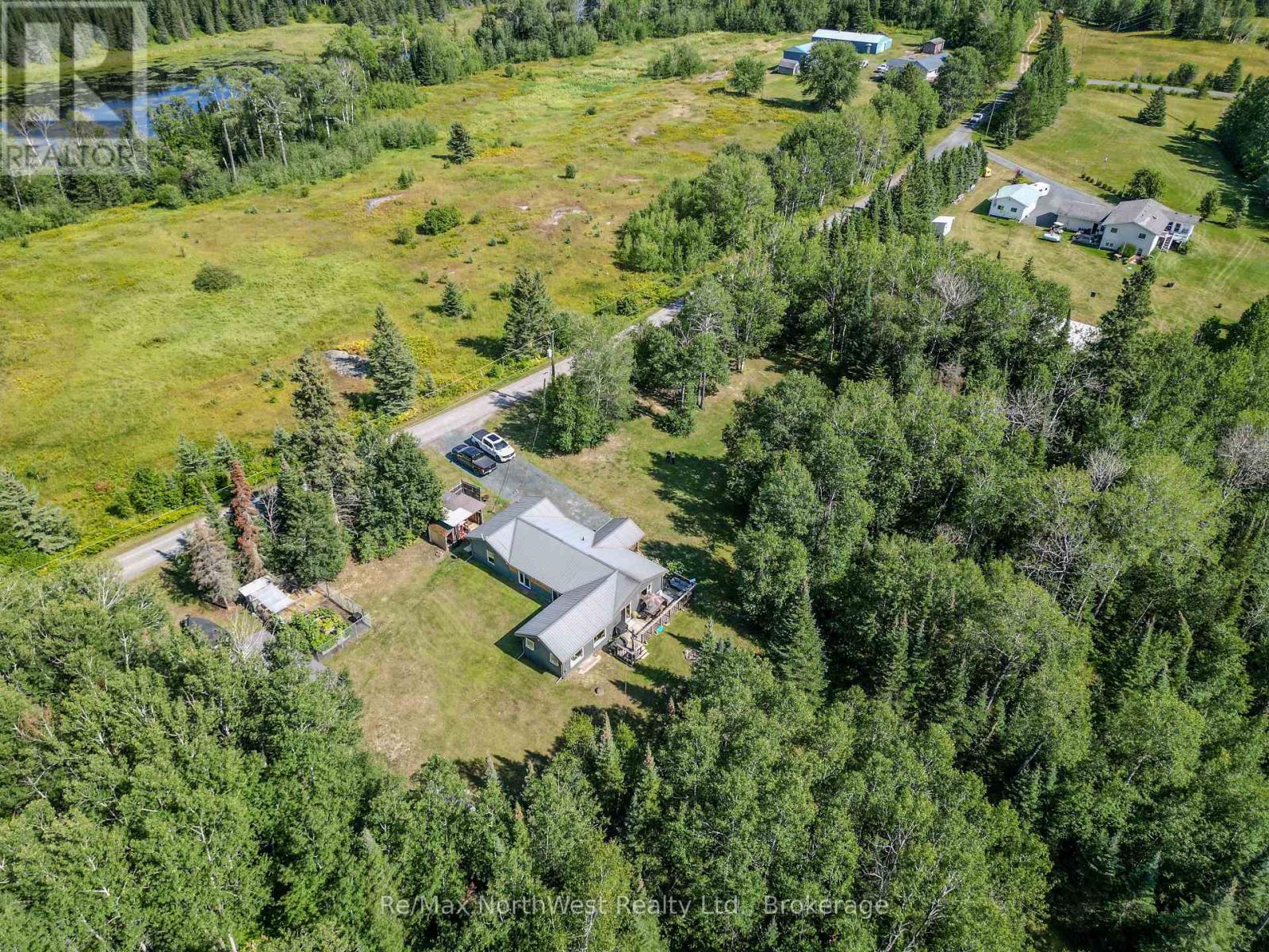 78 SUNDIN ROAD - 44