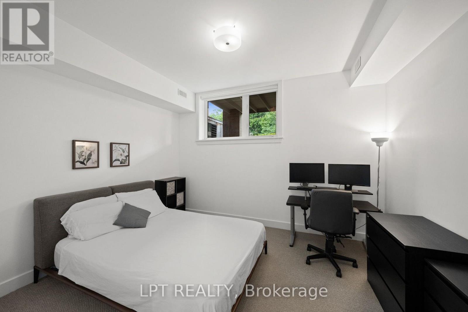 21 BERGERON PRIVATE - Image 29