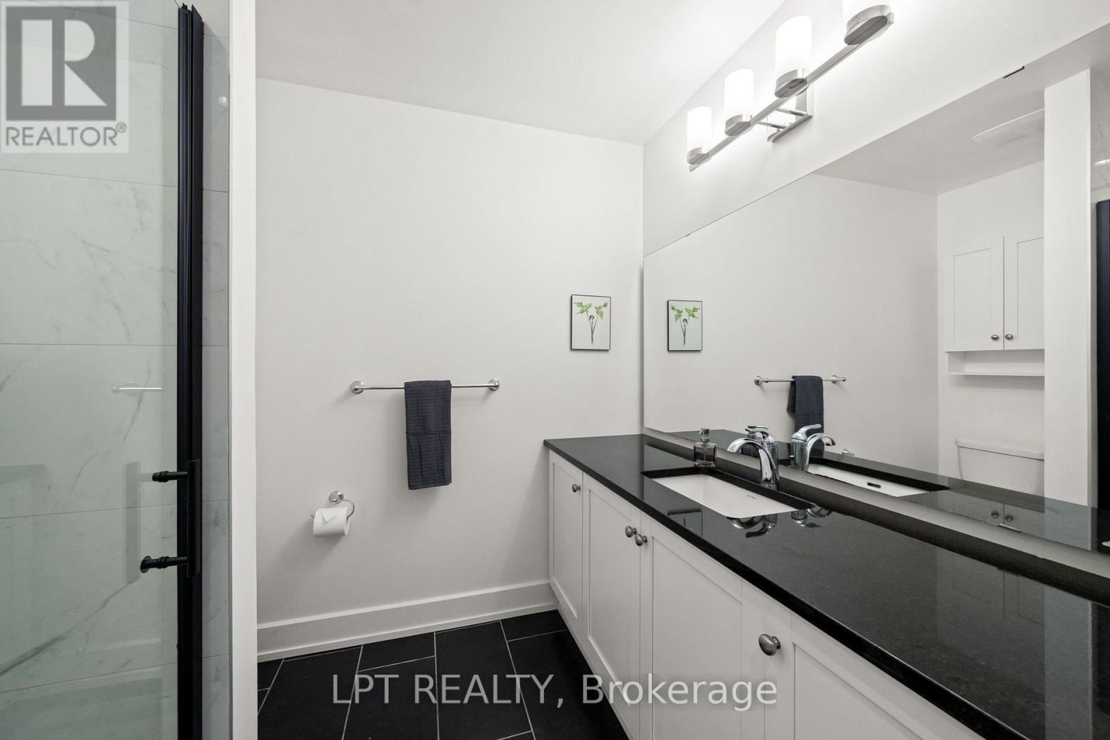 21 BERGERON PRIVATE - Image 32