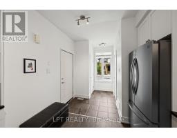 21 Bergeron Private, Ottawa, ON K1C0C2 Photo 11