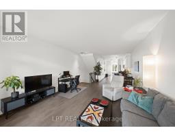 21 Bergeron Private, Ottawa, ON K1C0C2 Photo 23