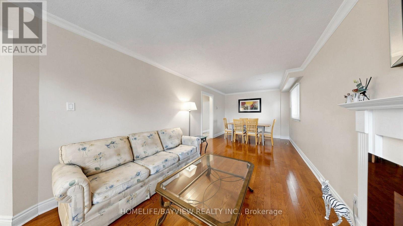 20 DOON CRESCENT - 11