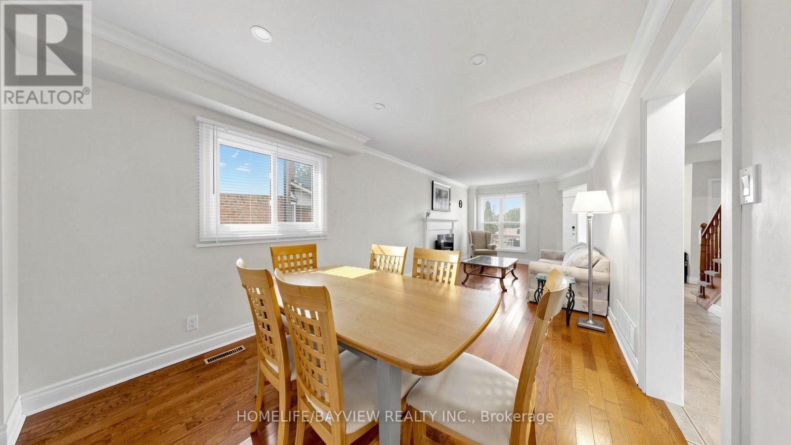 20 DOON CRESCENT - 14