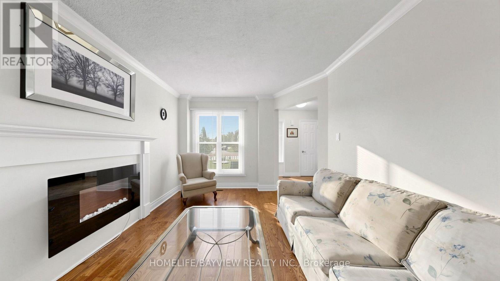 20 DOON CRESCENT - 15