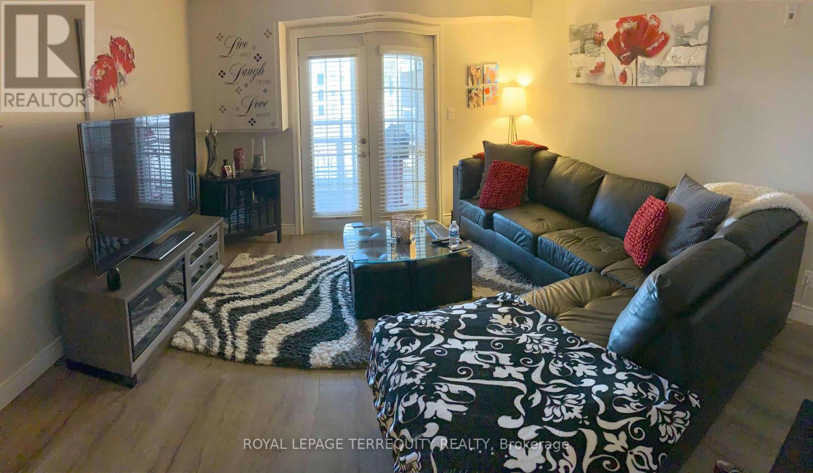 #308 1431 Walkers Line, Burlington (Tansley), Ontario, L7M4P3, Burlington (Tansley), Ontario — photo 2 of 5
