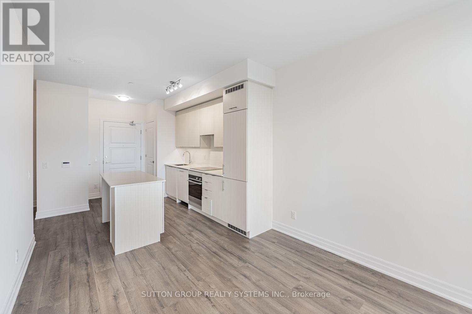 #2208 36 ELM DRIVE W - 10