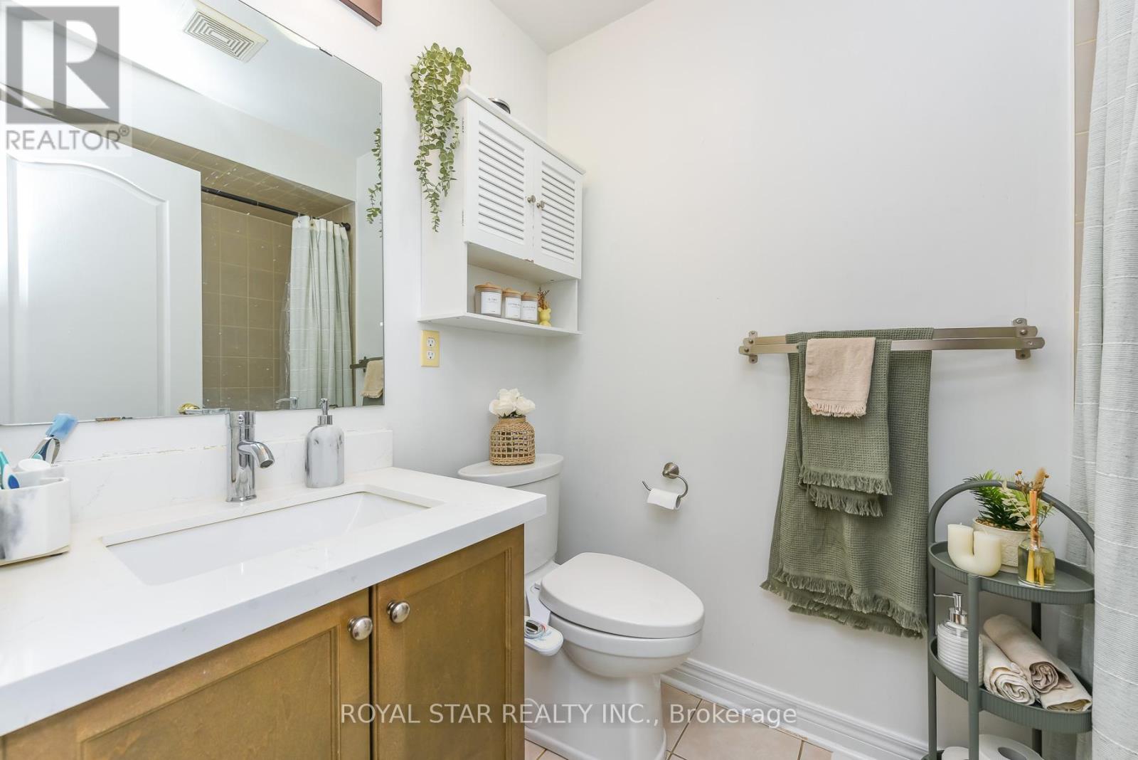 38 ROBITAILLE DRIVE - 26