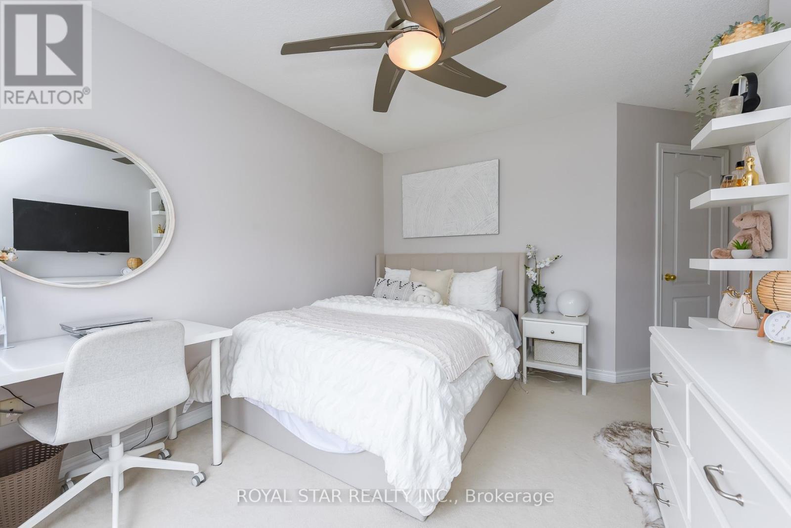 38 ROBITAILLE DRIVE - Image 32