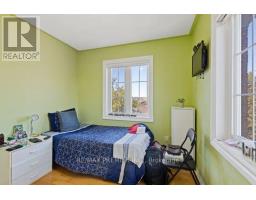 8 - 116 Rory Road, Toronto, ON M6L3G1 Photo 18