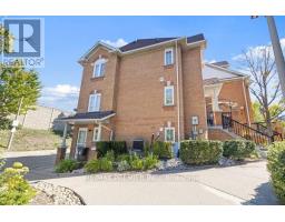 8 - 116 Rory Road, Toronto, ON M6L3G1 Photo 31
