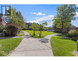 8 - 116 Rory Road, Toronto, ON M6L3G1 Photo 32