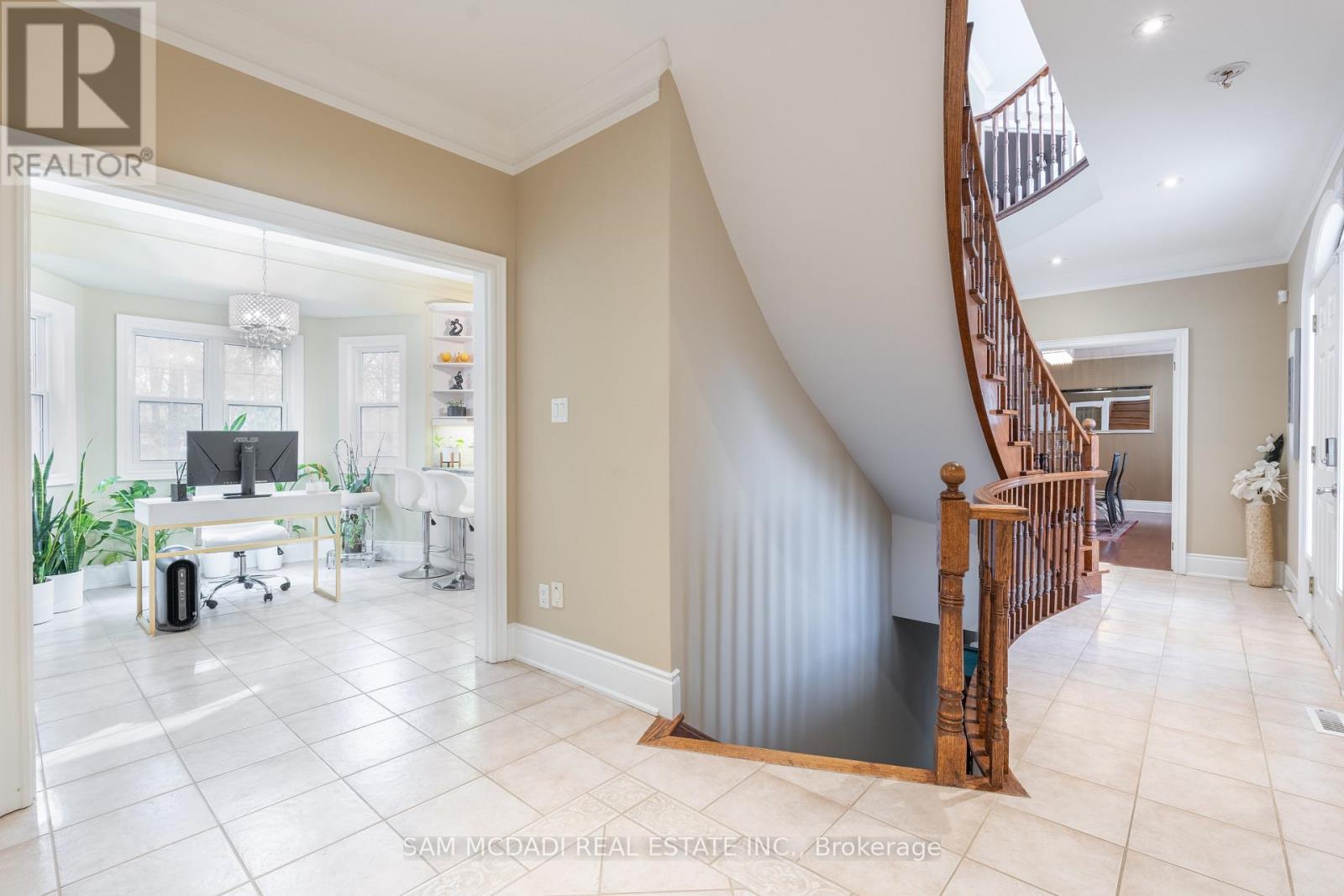 3248 Barchester Court, Mississauga (Erin Mills), Ontario, L5L5Z1, Mississauga (Erin Mills), Ontario — photo 3 of 5