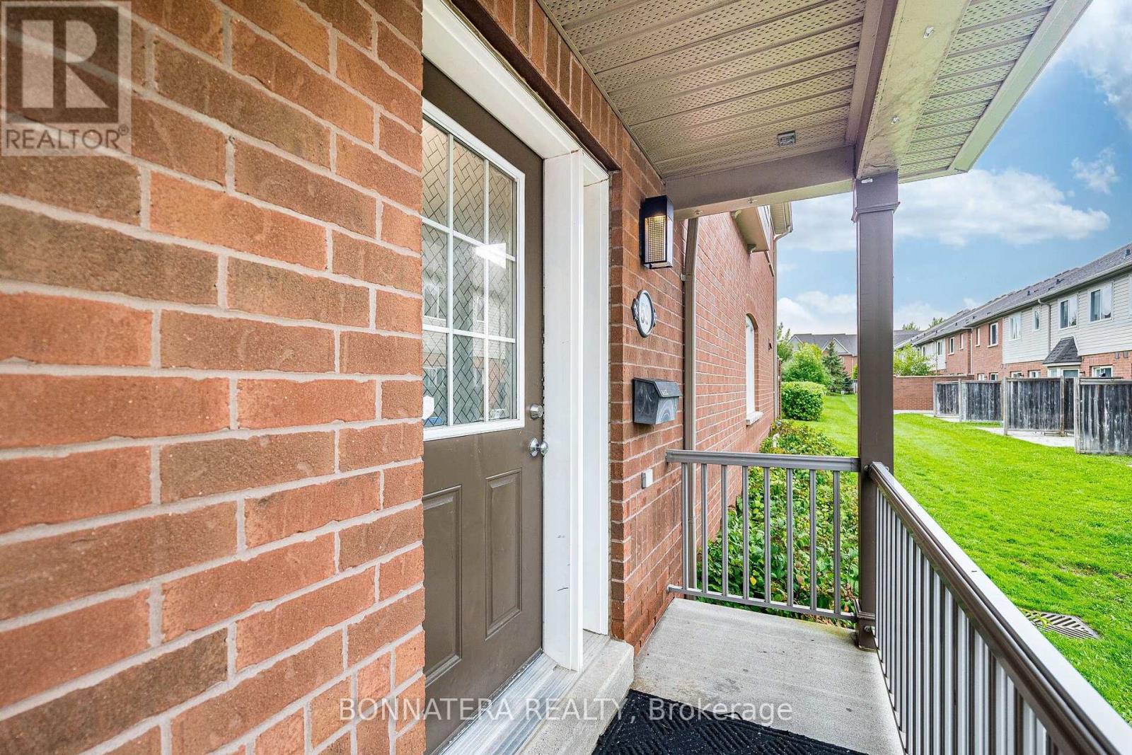 #59 5255 Palmetto Place, Mississauga (Churchill Meadows), Ontario, L5M0H2, Mississauga (Churchill Meadows), Ontario — photo 4 of 5