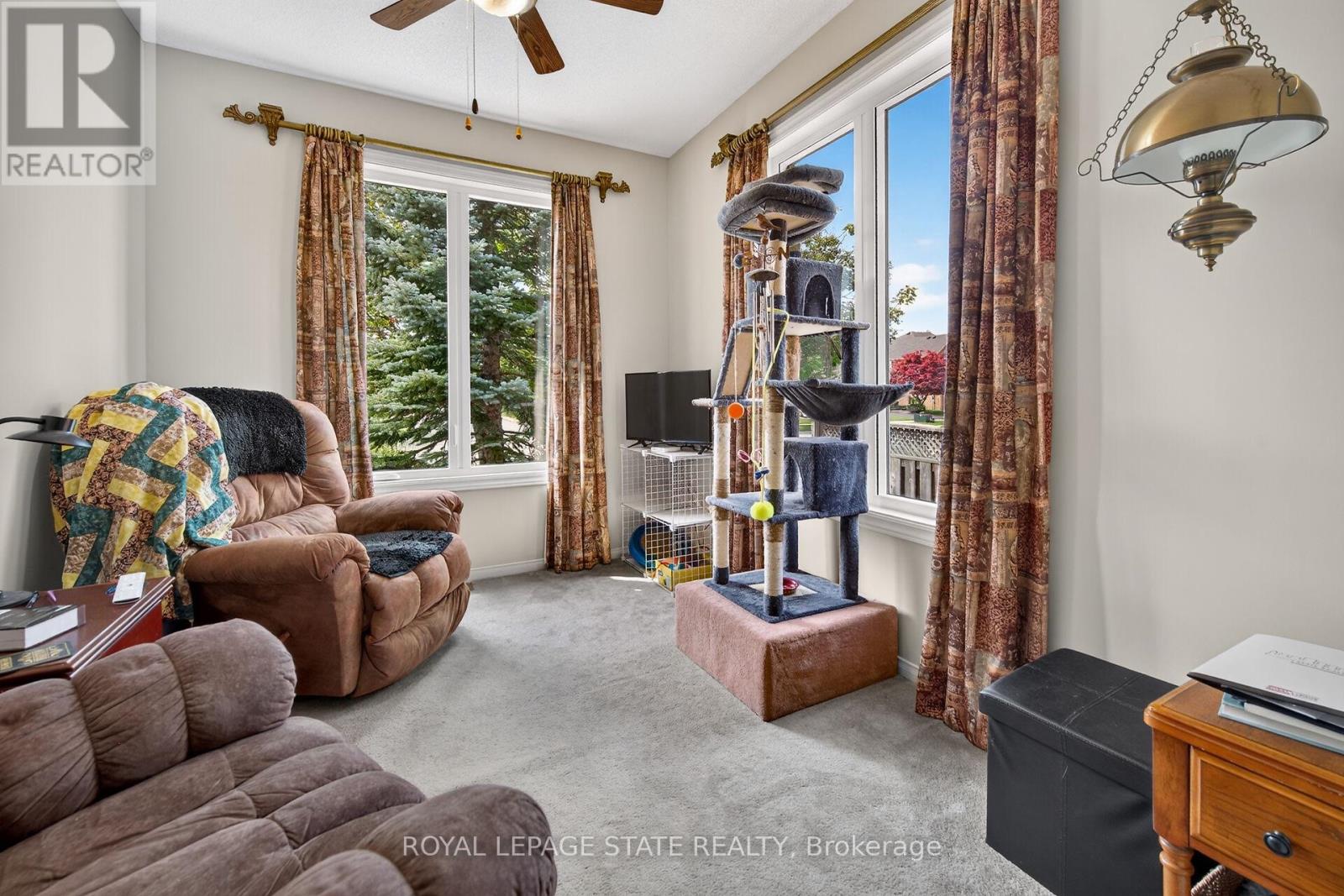 159 THOROUGHBRED BOULEVARD - 24