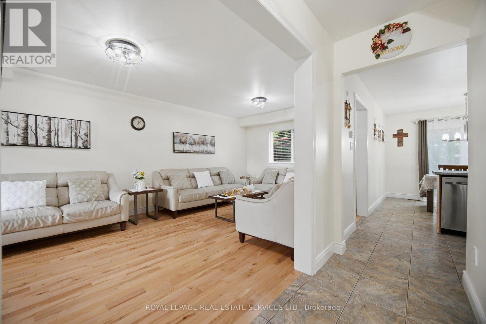 28 WHEATLAND DRIVE - 10