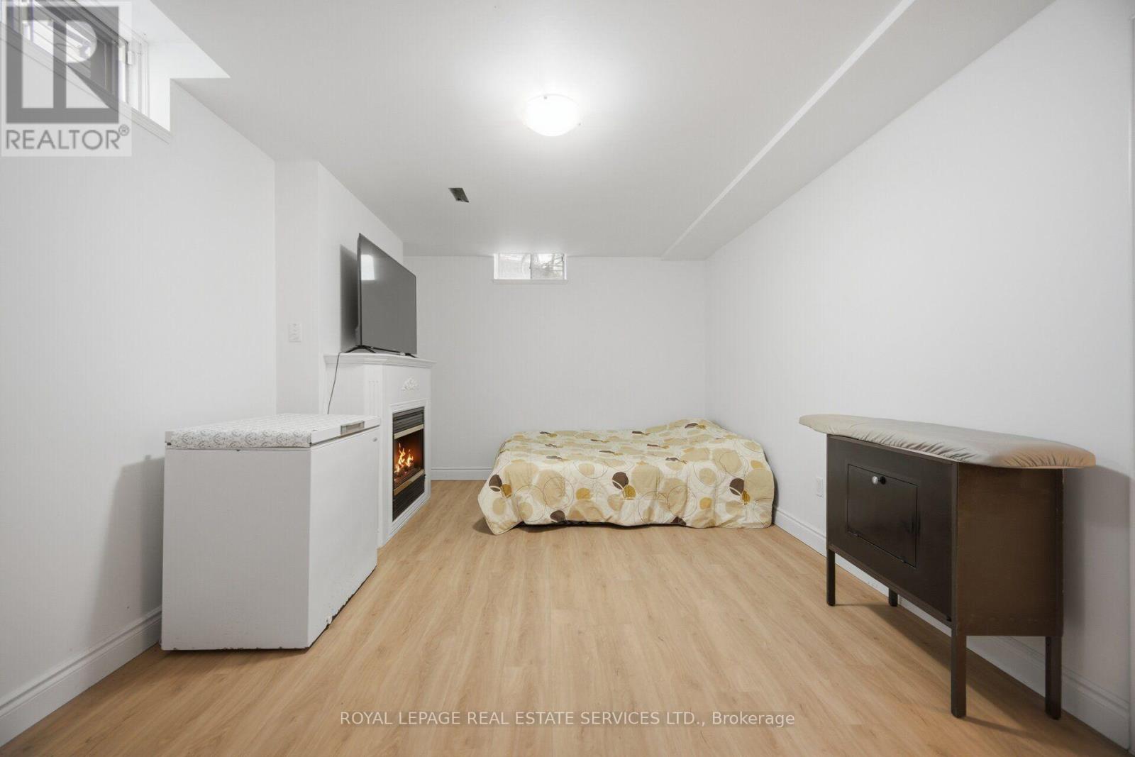 28 WHEATLAND DRIVE - 35