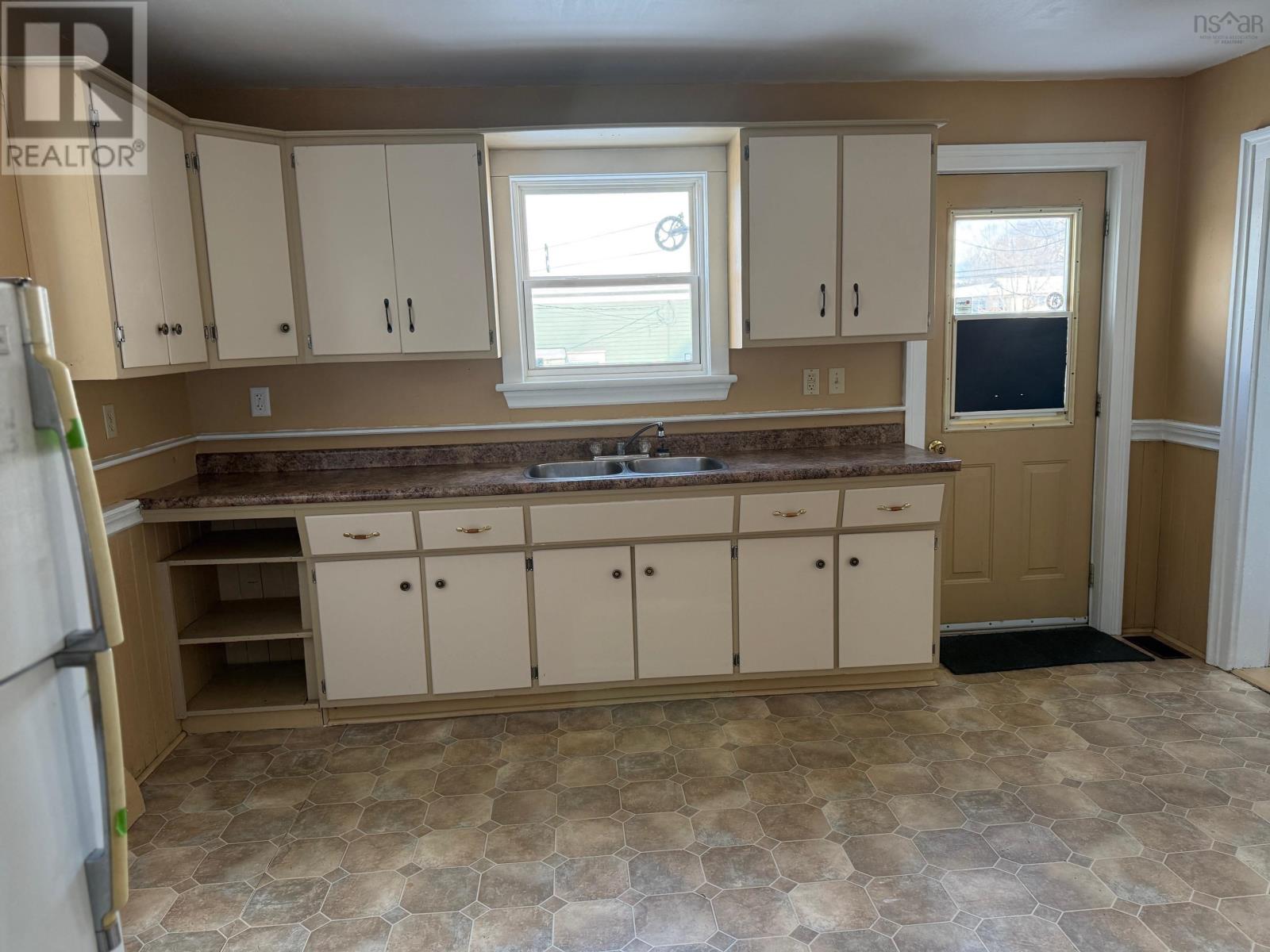 75 Cove Road, Conquerall Bank — photo 9