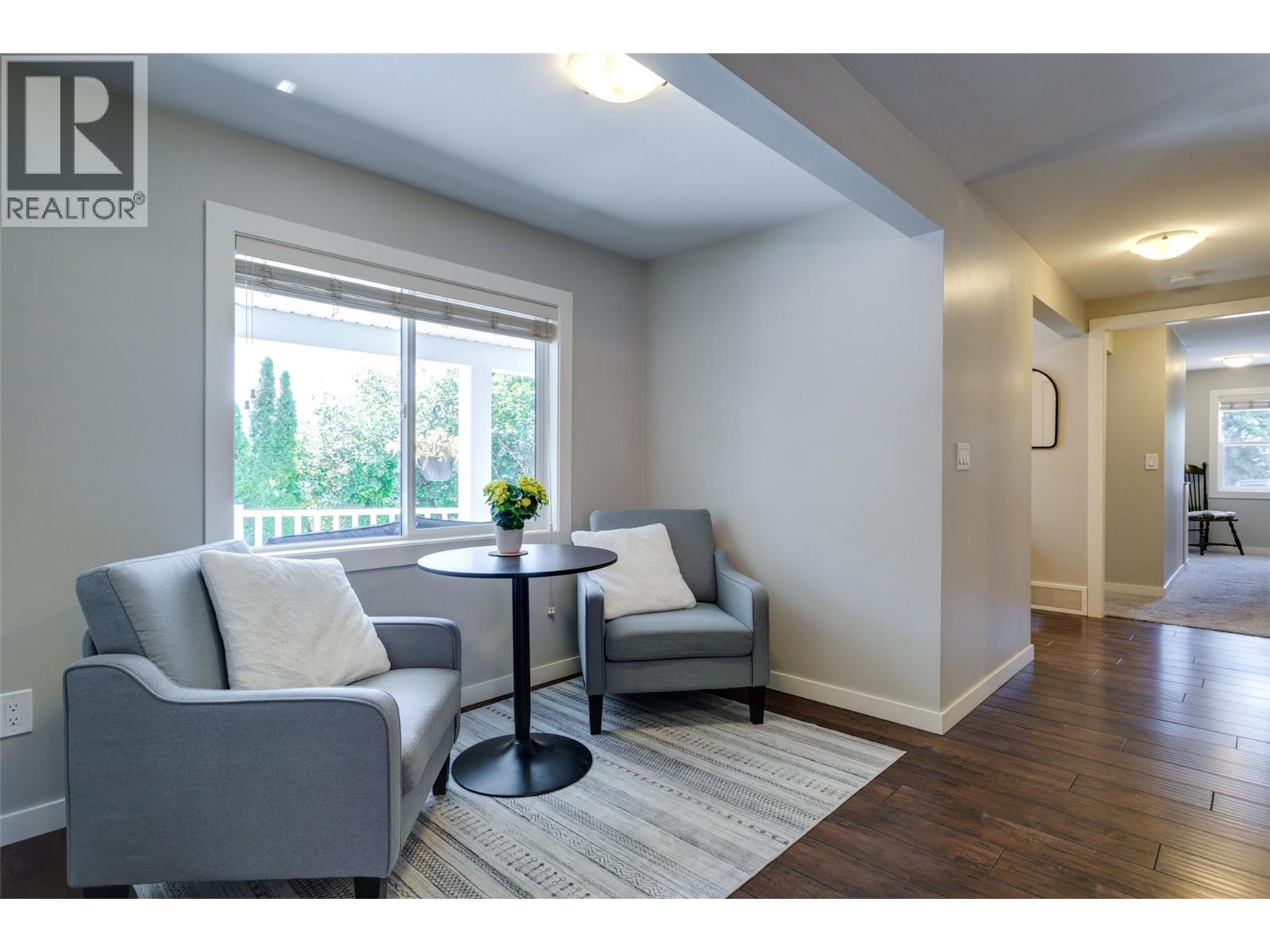 #13 3381 Village Green Way - Image 10