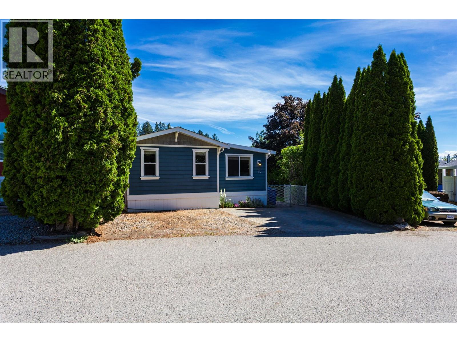 #13 3381 Village Green Way - Image 32