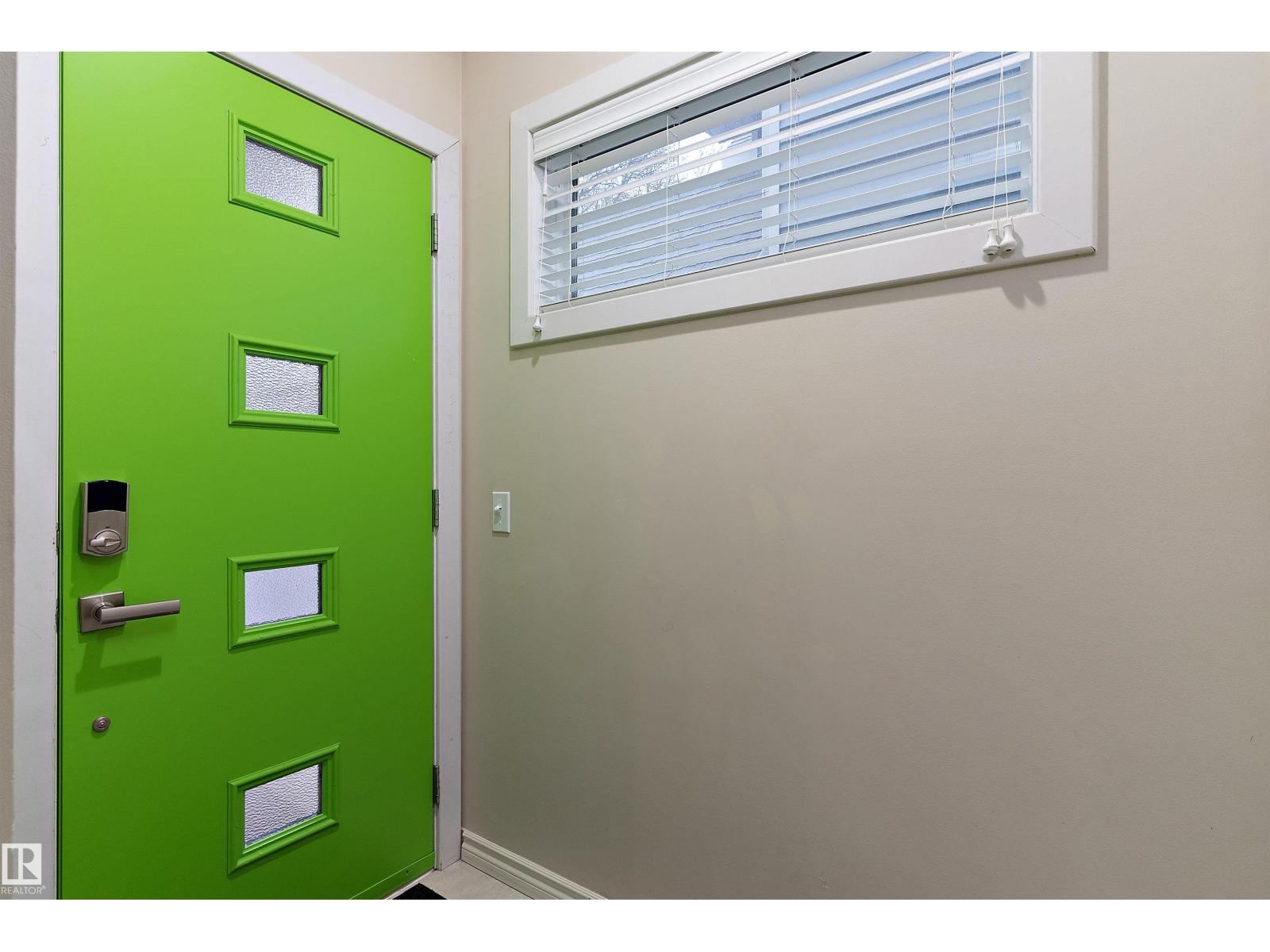 9654 100 ST NW - 4