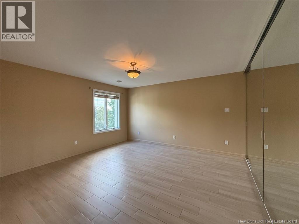 924 St-Francois Street - 13