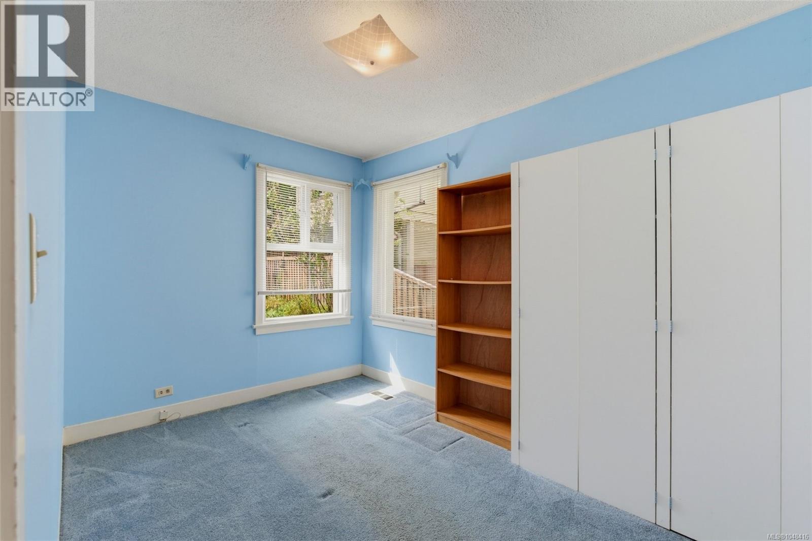 131 Michigan St - 8